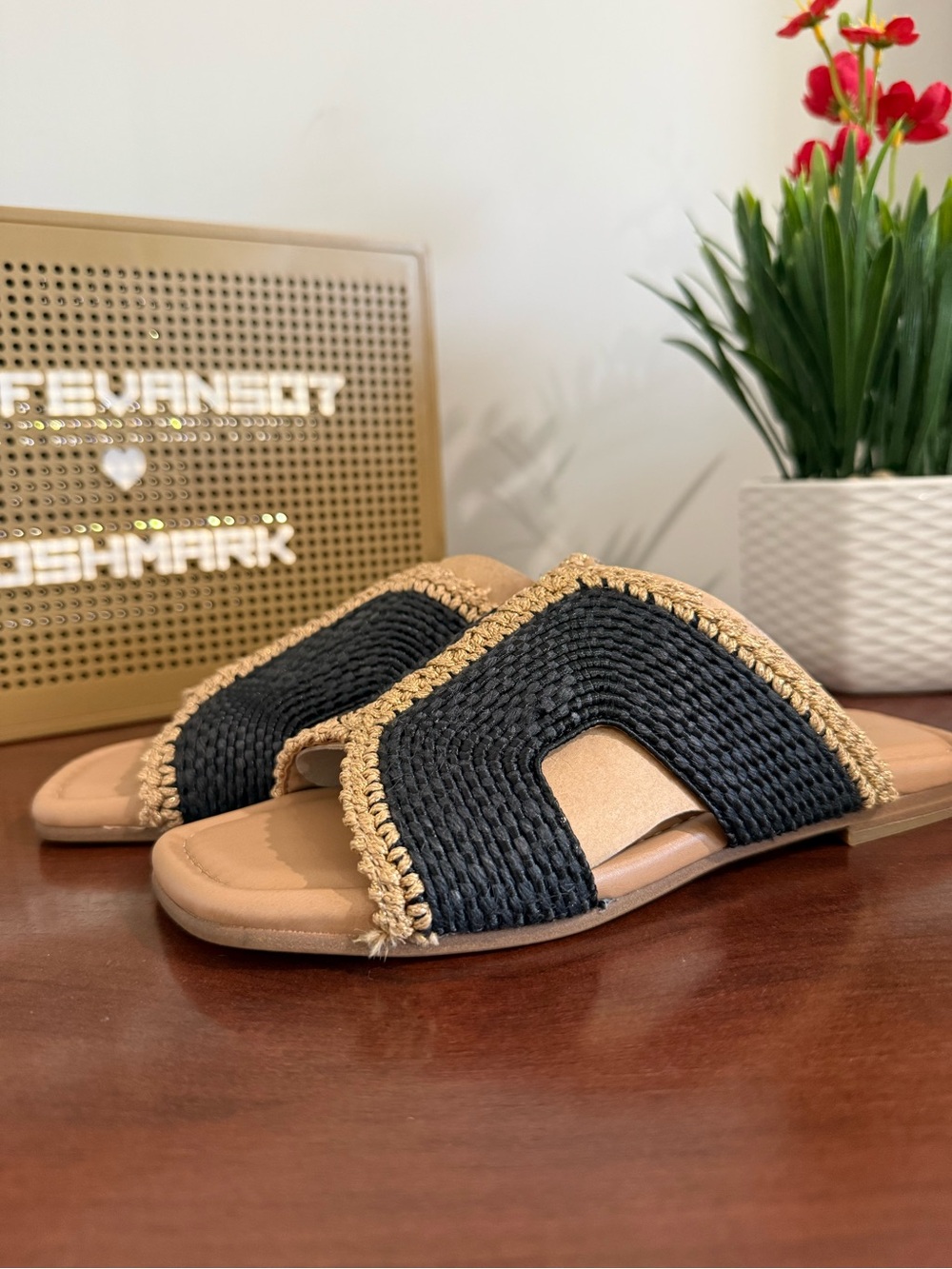 New Marc Fisher Women's Nashie Square Toe Woven Slide Sandals size 5